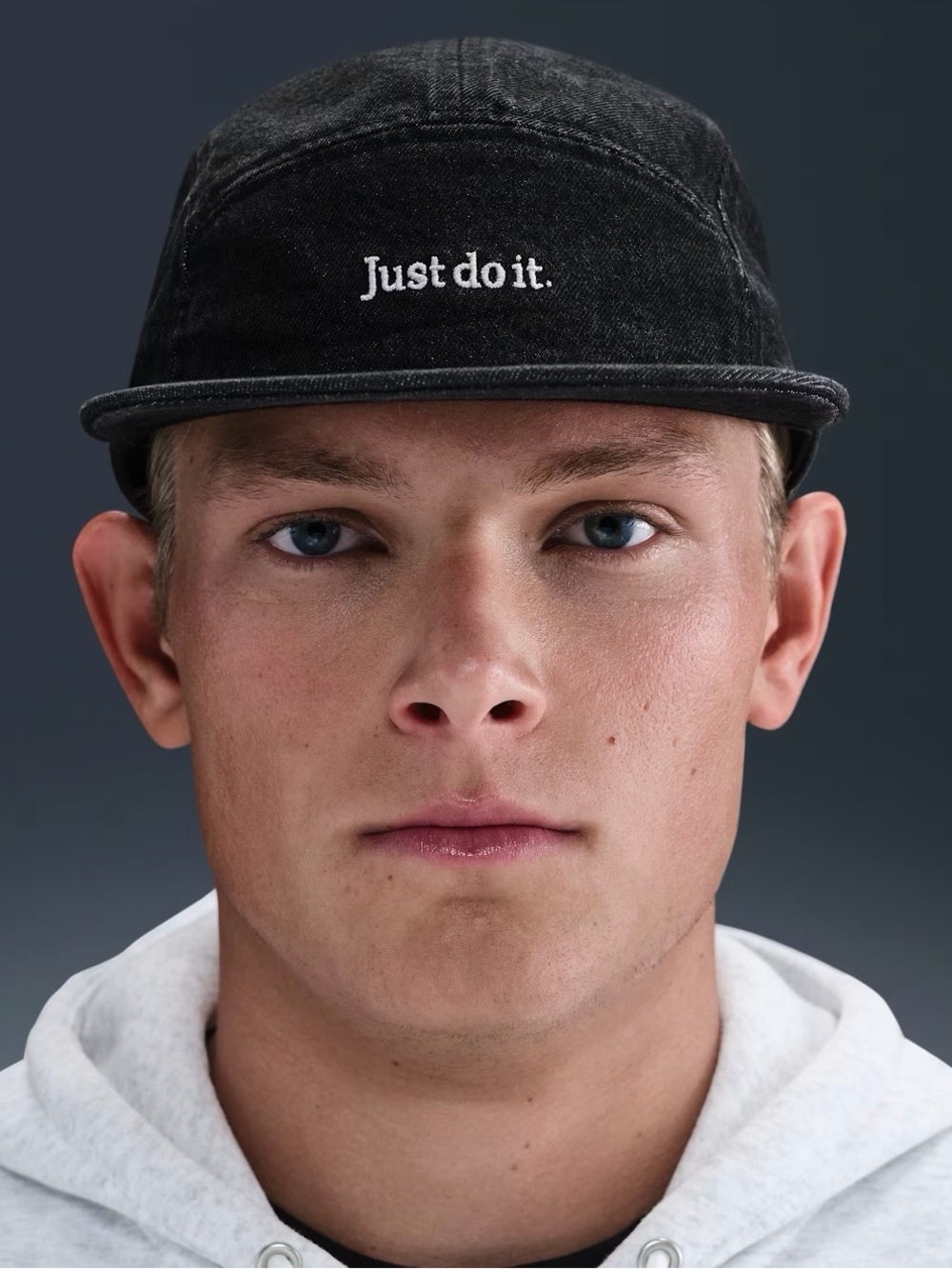 Nike Fly
Unstructured Denim Cap